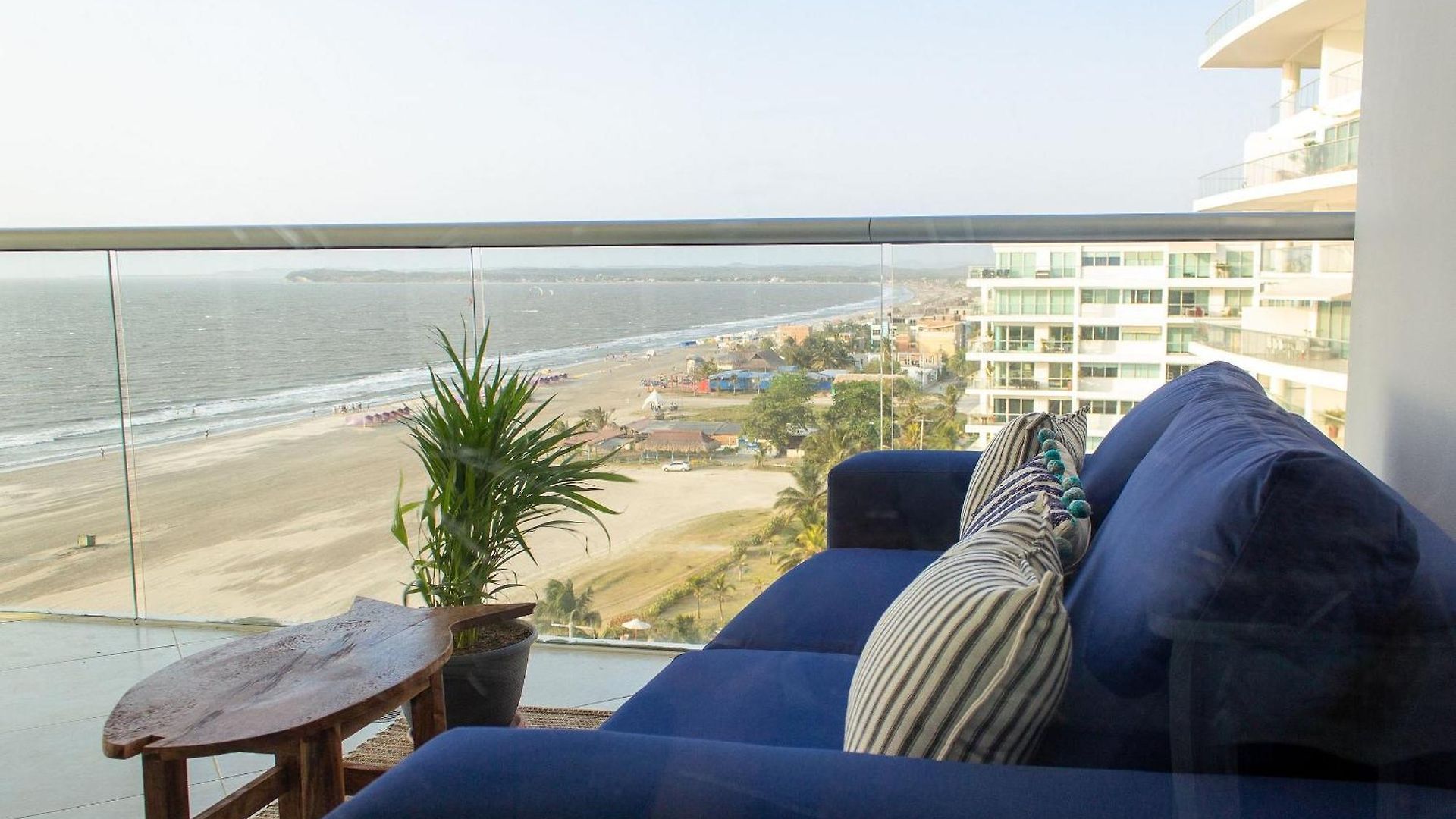Apartamento Frente Al Mar Con Acceso Directo A La Playa Morros Epic. Cartagena
