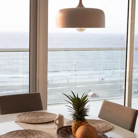 Apartamento Frente Al Mar Con Acceso Directo A La Playa Morros Epic. *