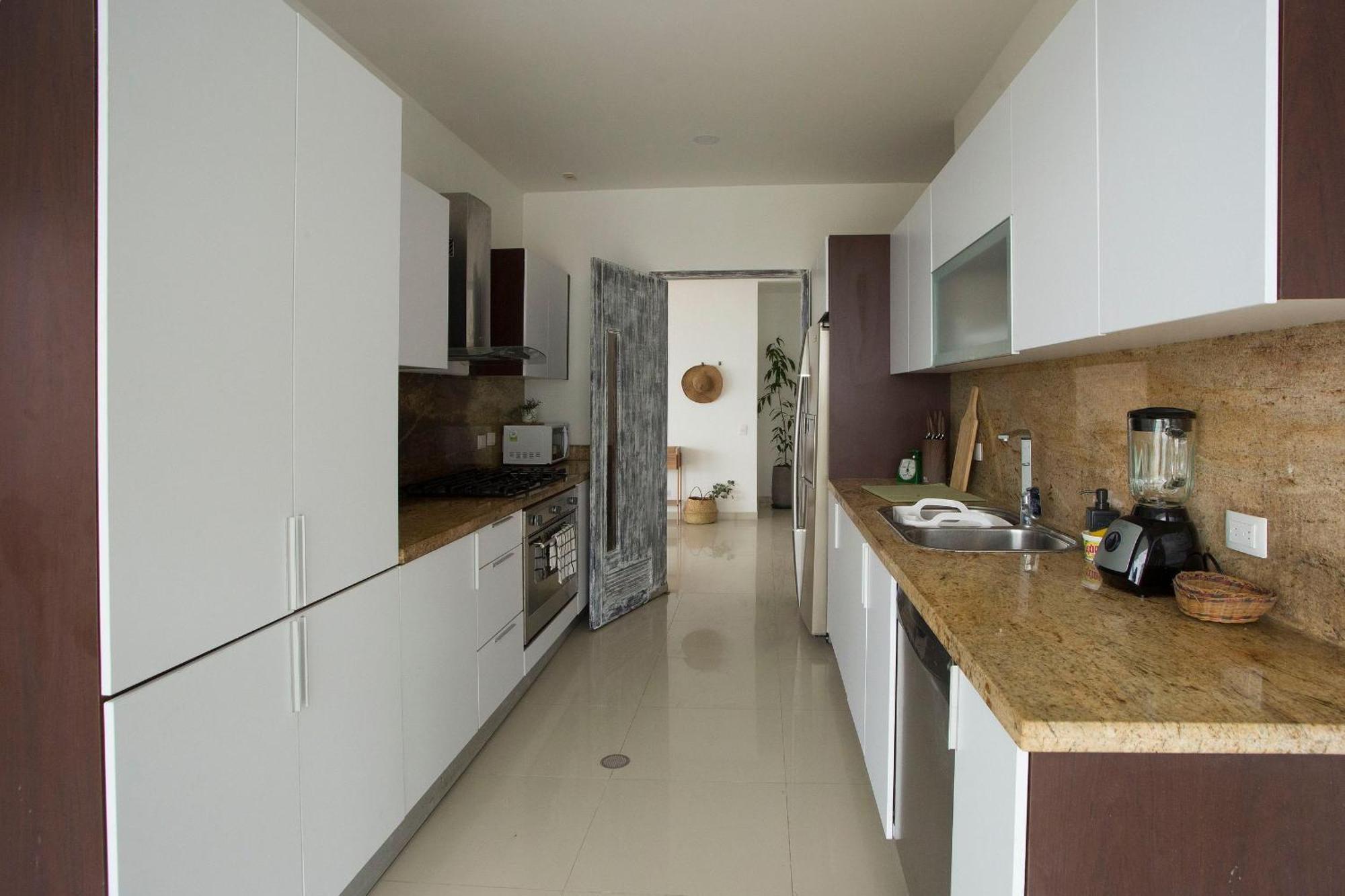 Frente Al Mar Con Acceso Directo A La Playa Morros Epic. * Cartagena