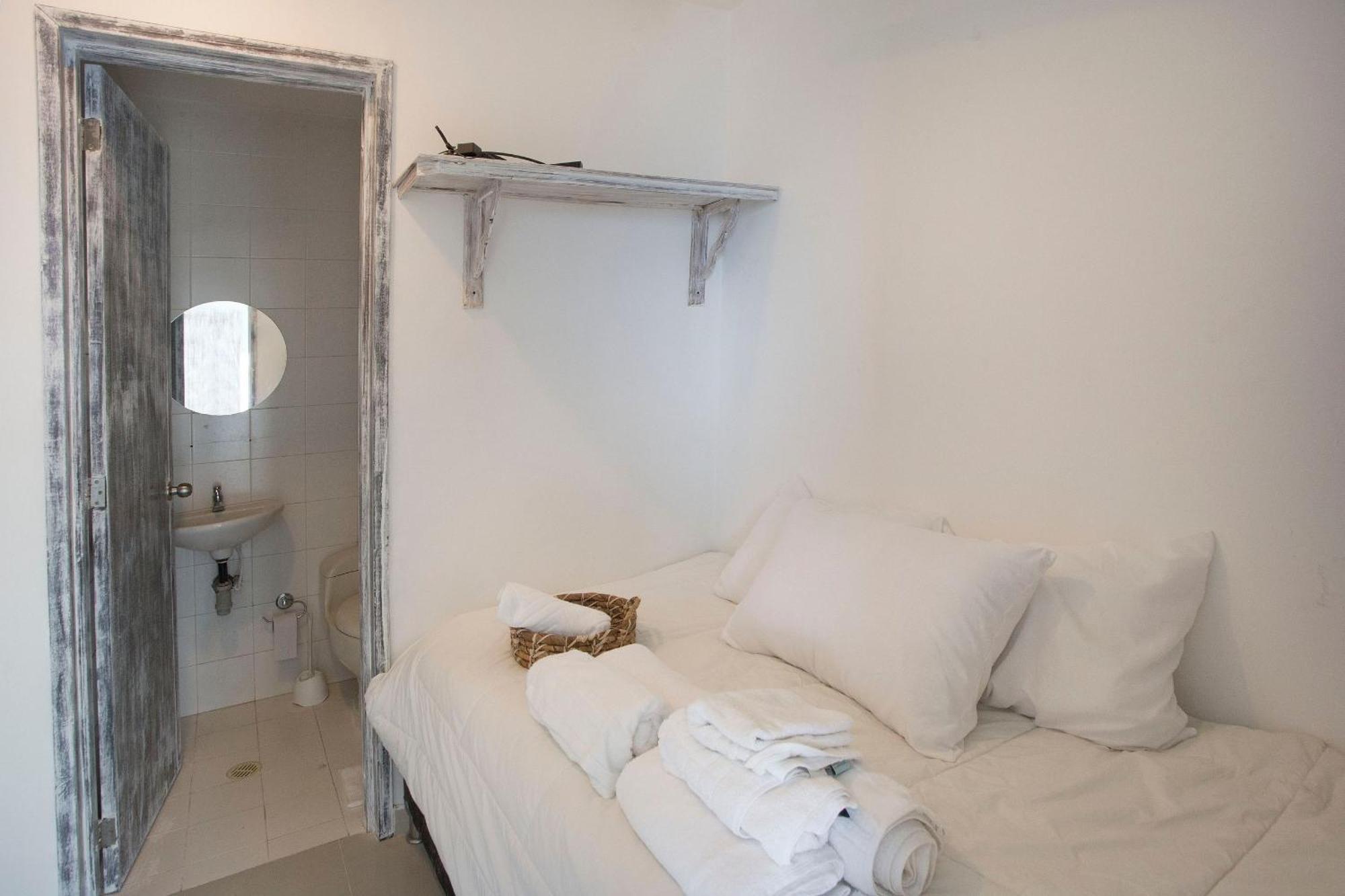 Frente Al Mar Con Acceso Directo A La Playa Morros Epic. Cartagena