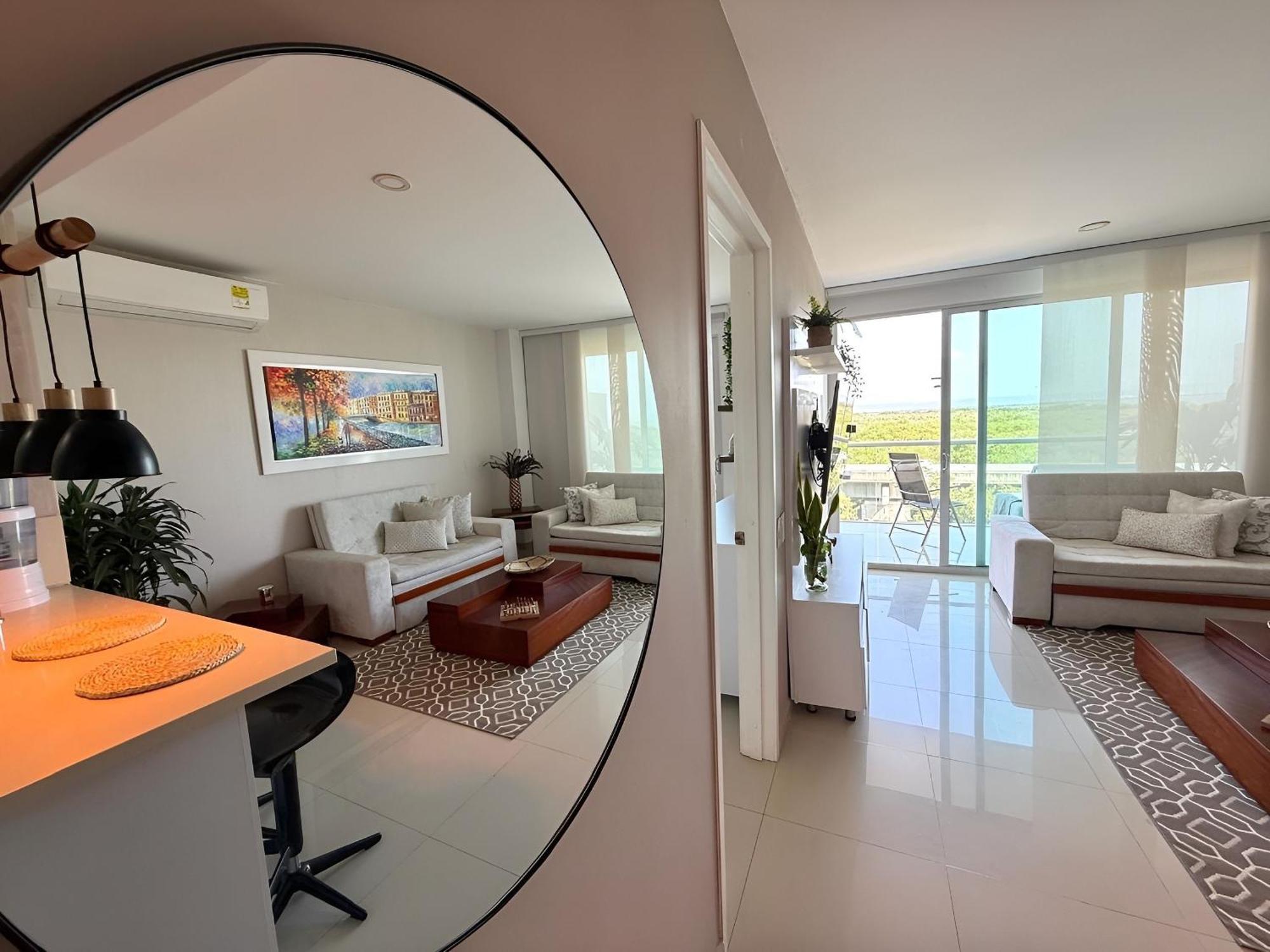 Apartamento Frente Al Mar Con Acceso Directo A La Playa Morros Epic. *
