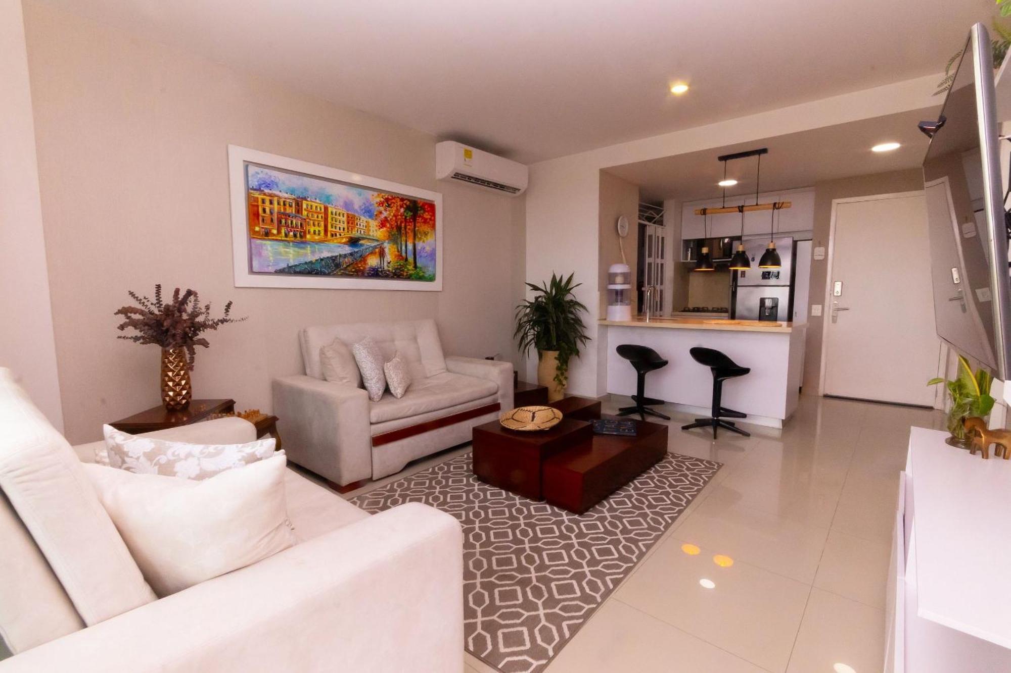 Apartamento Frente Al Mar Con Acceso Directo A La Playa Morros Epic. *