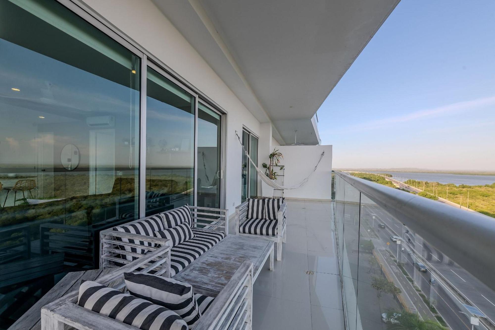 Frente Al Mar Con Acceso Directo A La Playa Morros Epic. Apartamento Cartagena