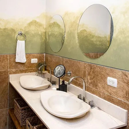Apartment Frente Al Mar Con Acceso Directo A La Playa Morros Epic. *